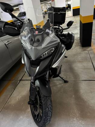 DUCATI MULTISTRADA 1200 V4 S DUCATI MULTISTRADA 1200 V4 S